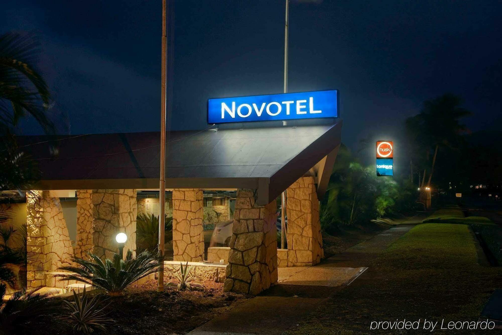 Novotel Suva Lami Bay Buitenkant foto